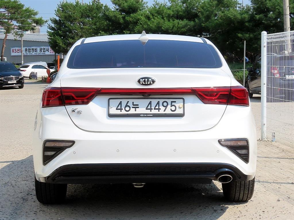 KIA K3 - Vista 4