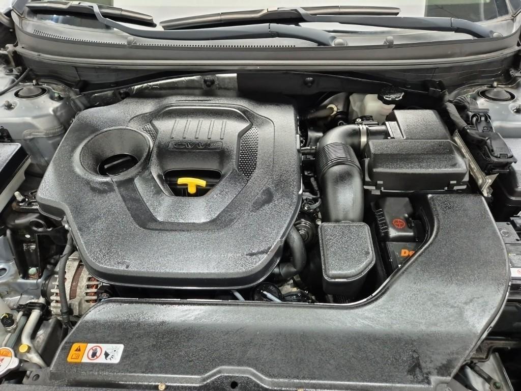 HYUNDAI Sonata - Vista 5