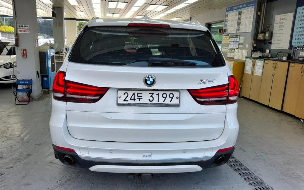 BMW X5 - Vista 5