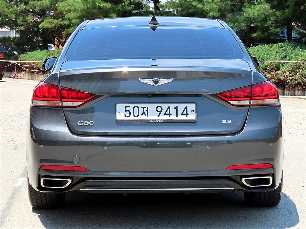 Genesis G80 - Vista 4