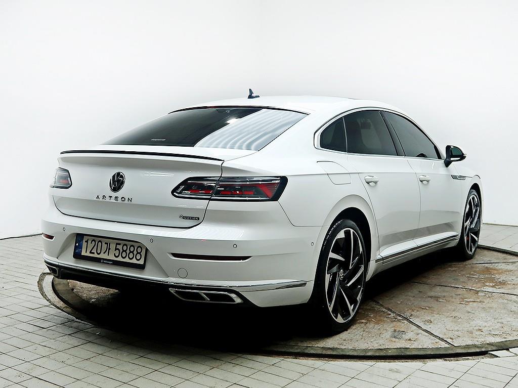 Volkswagen Arteon - Vista 4