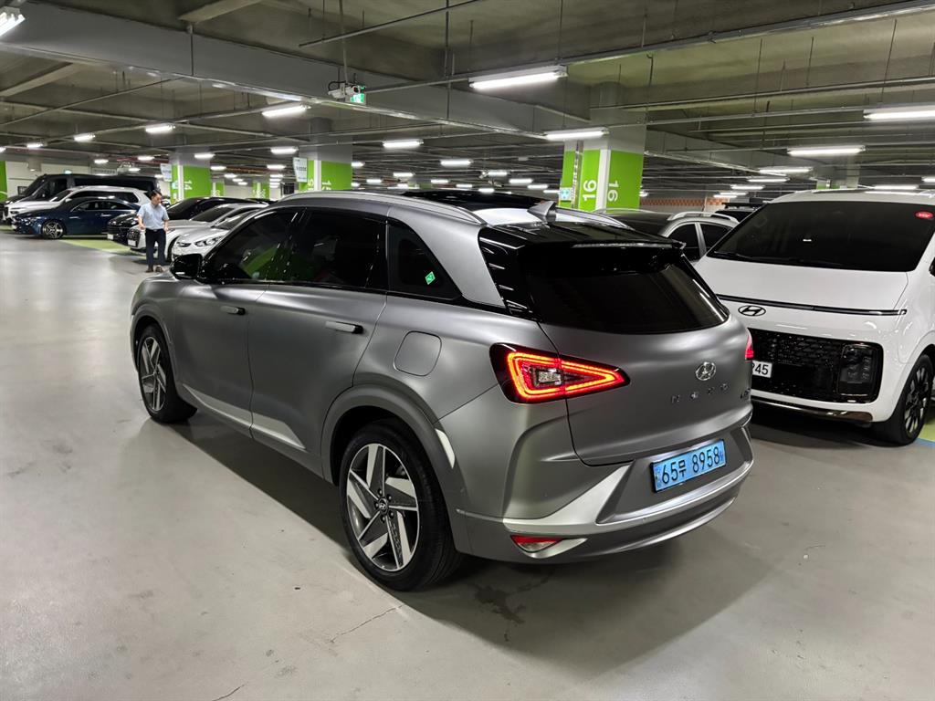 HYUNDAI Nexo - Vista 5