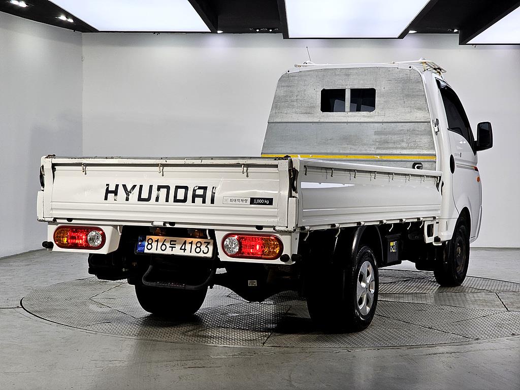 Small Truck Cargo (small) - Vista 4