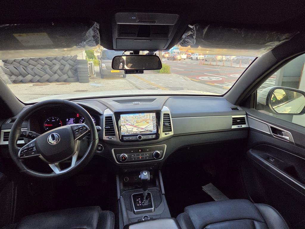 Ssangyong Rexton - Vista 5