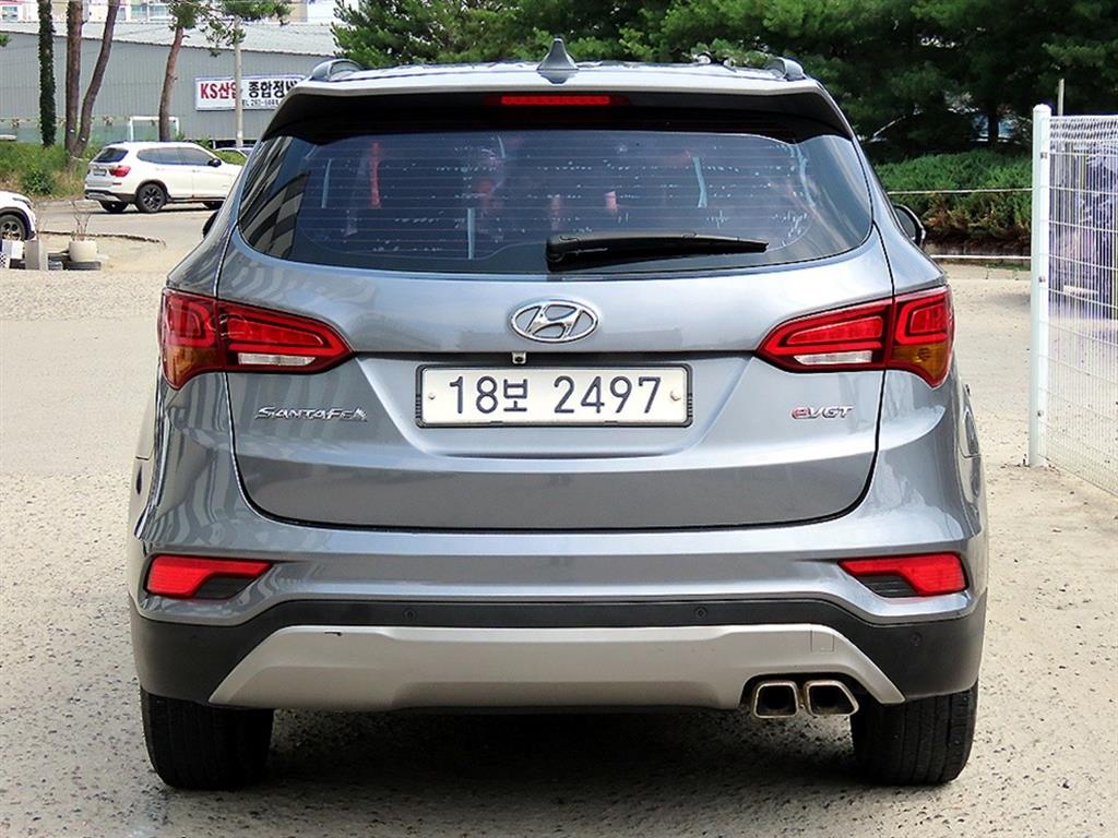 HYUNDAI Santa Fe - Vista 4