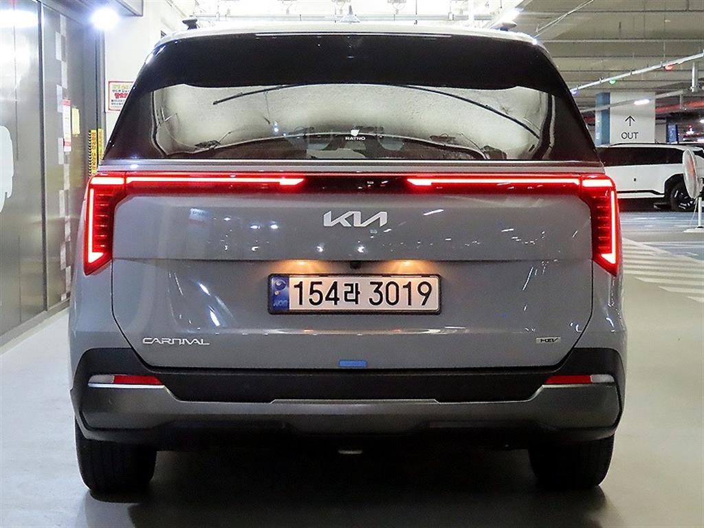 KIA Carnival - Vista 5