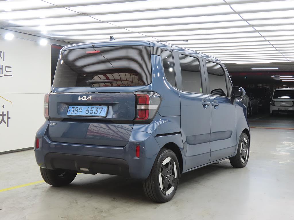 KIA Ray - Vista 4