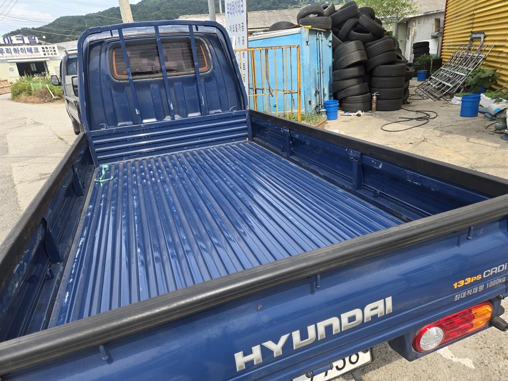 Small Truck Cargo (small) - Vista 4