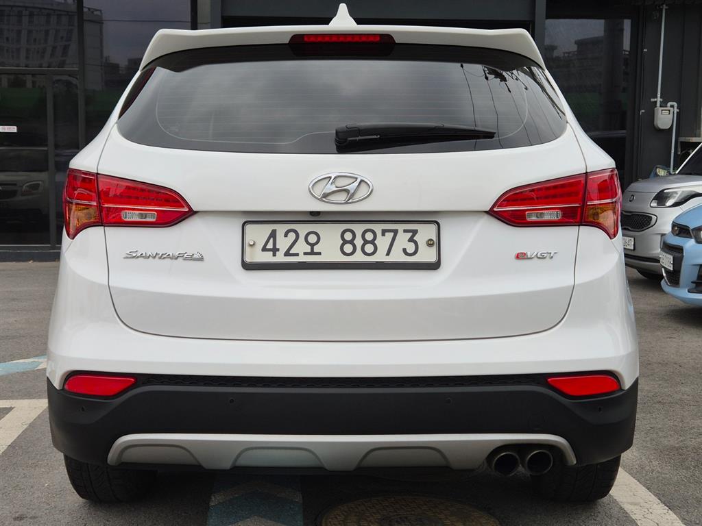 HYUNDAI Santa Fe - Vista 4