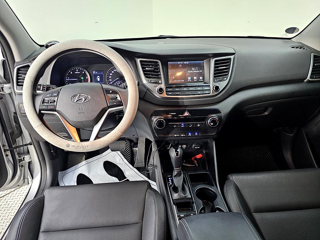 HYUNDAI Tucson - Vista 5