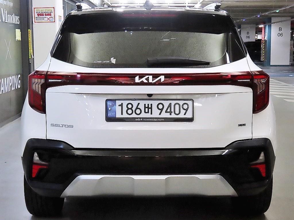 KIA Seltos - Vista 5