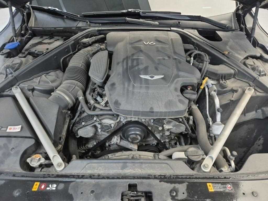 Genesis G90 - Vista 5