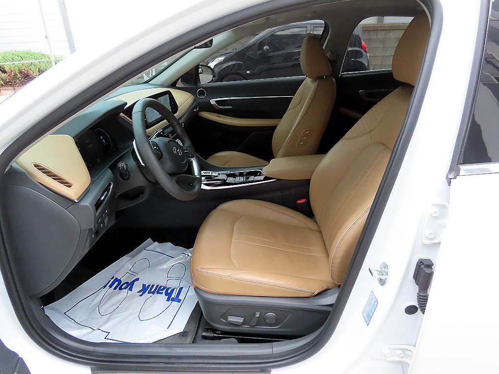 HYUNDAI Sonata - Vista 5