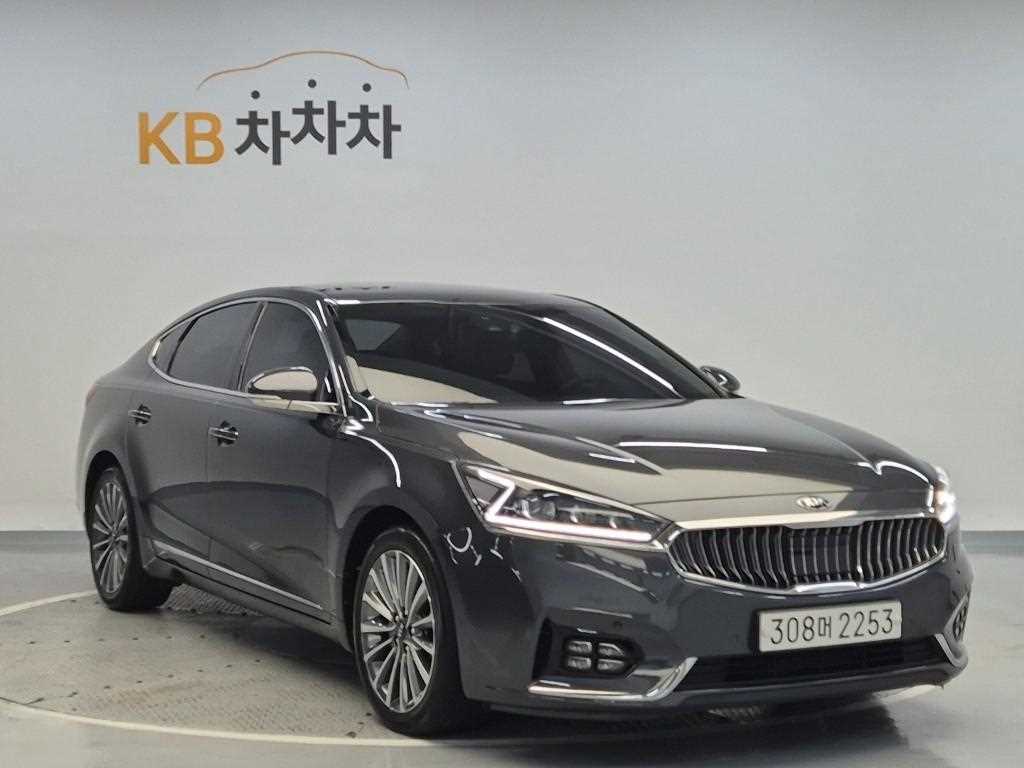 KIA K7 - Vista 4