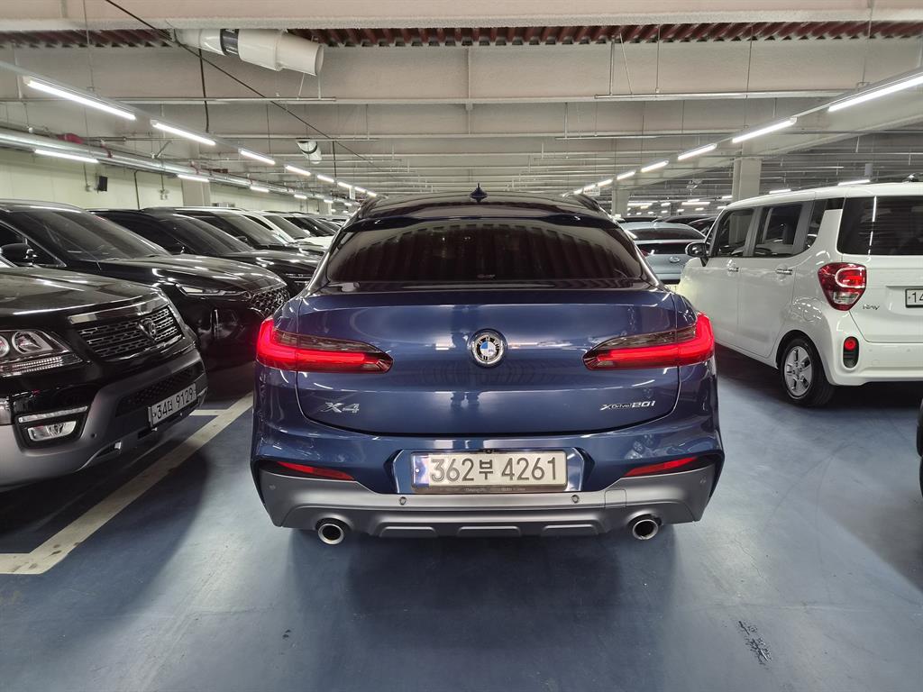 BMW X4 - Vista 5