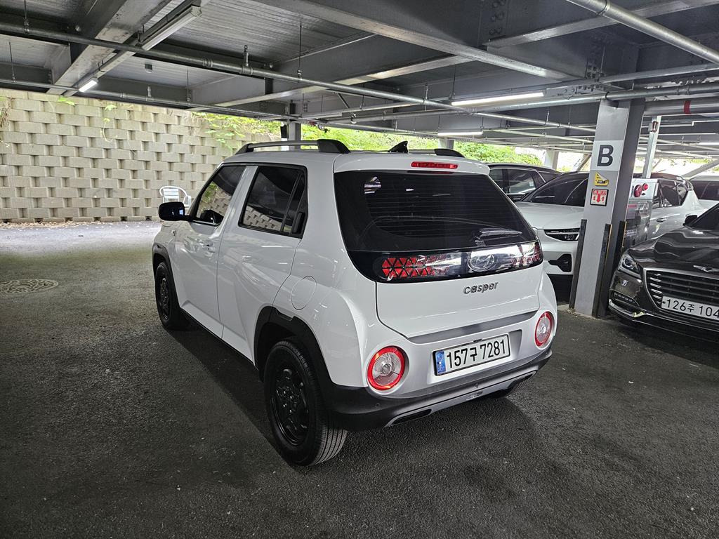 HYUNDAI Casper - Vista 4