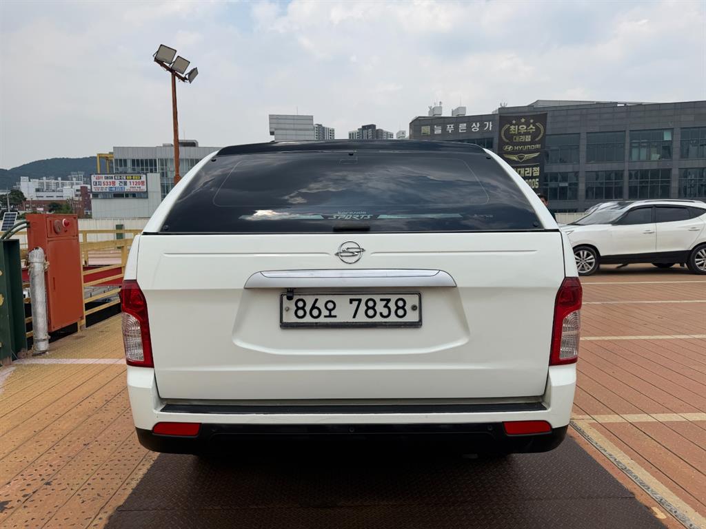 Ssangyong Korando - Vista 4