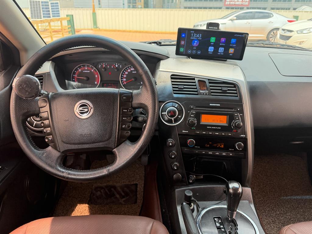 Ssangyong Korando - Vista 5
