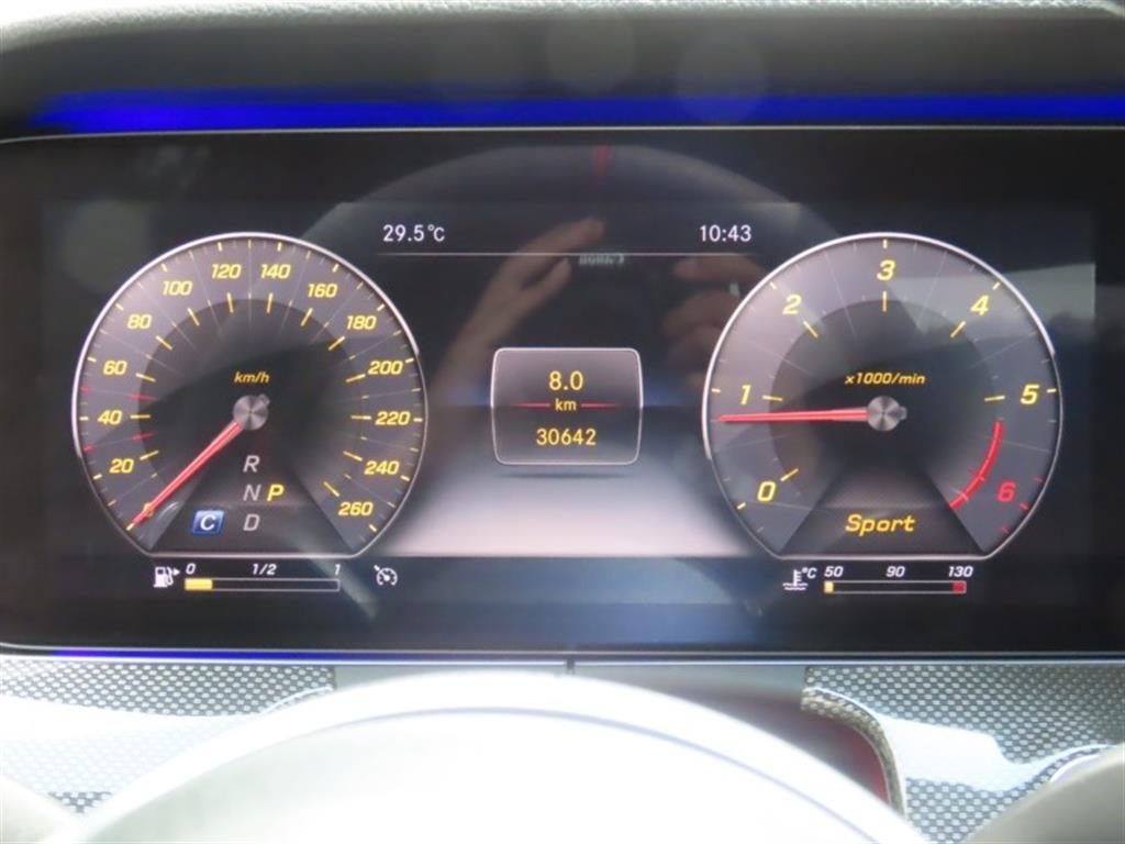 Mercedes Benz CLS Class - Vista 5