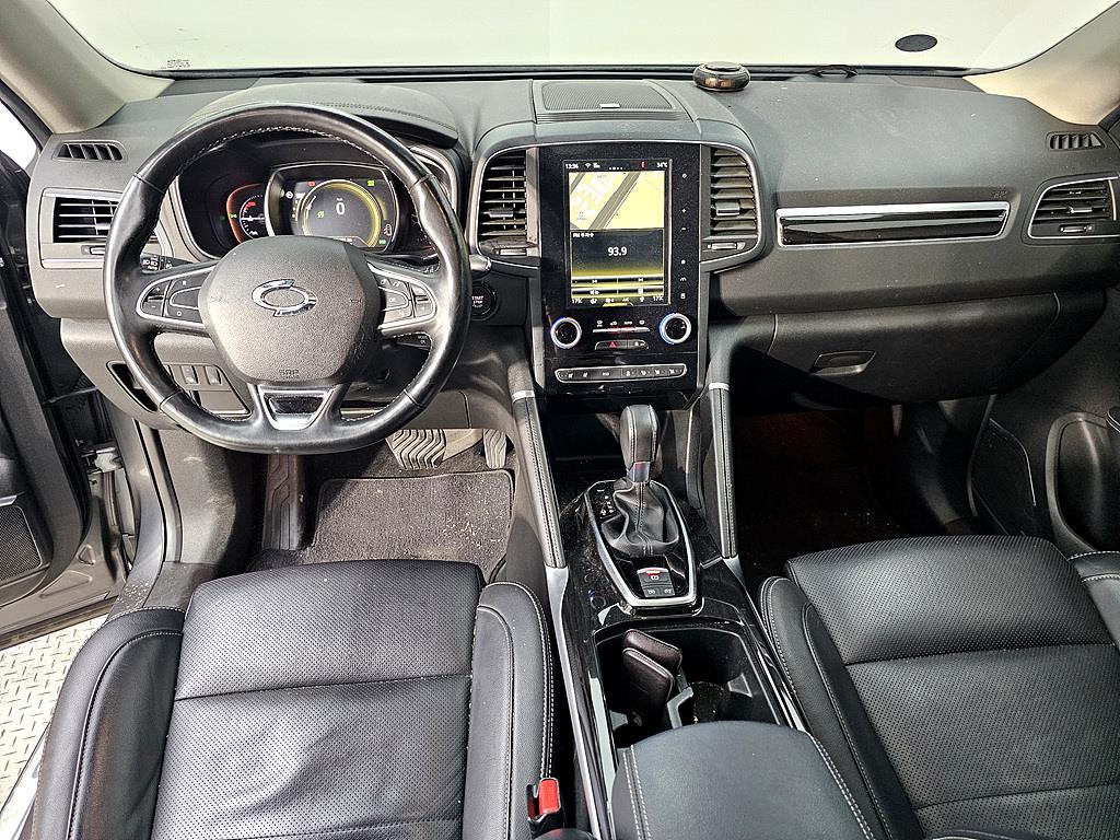 SAMSUNG QM6 - Vista 5