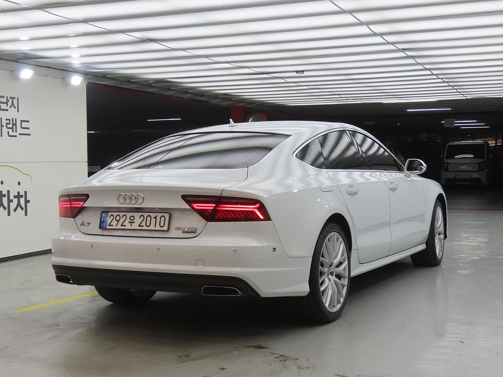 Audi A7 - Vista 4