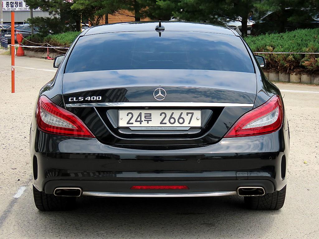 Mercedes Benz CLS Class - Vista 4