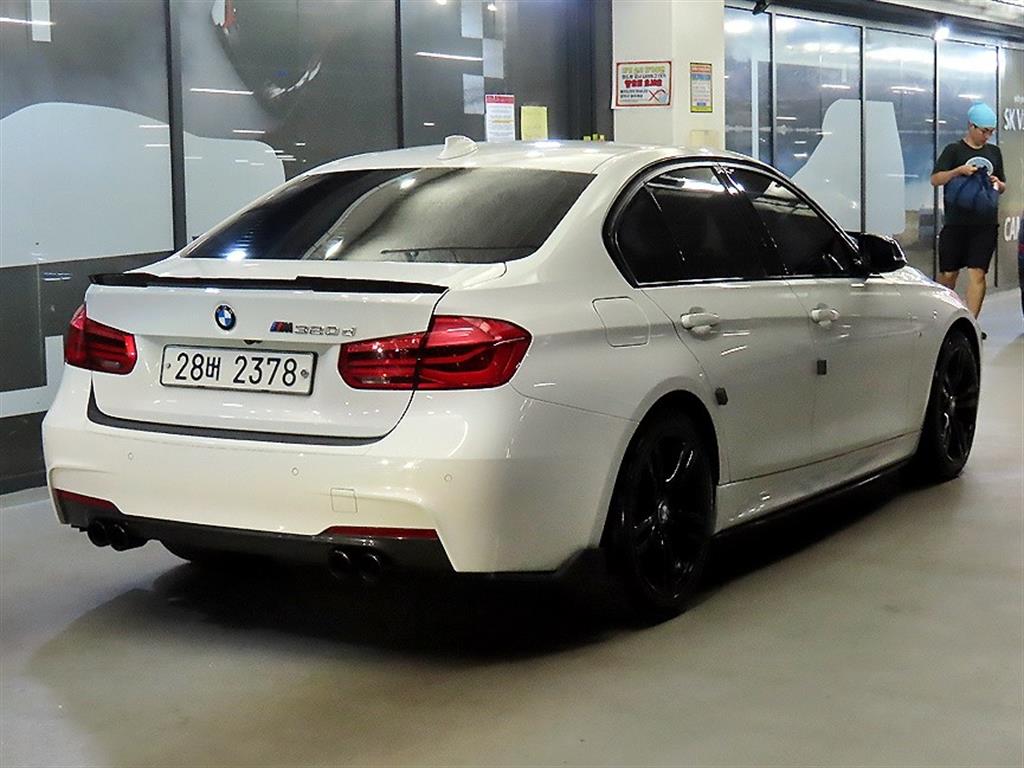 BMW 3 series - Vista 4