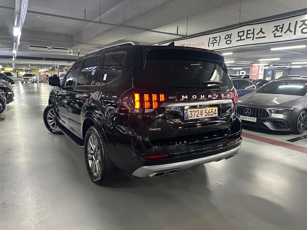 기아 모하비 4WD 마스터즈 6인승 사진 2/20