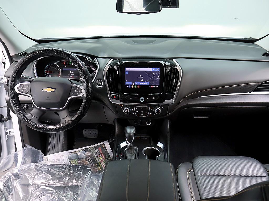 Chevrolet Travers - Vista 5