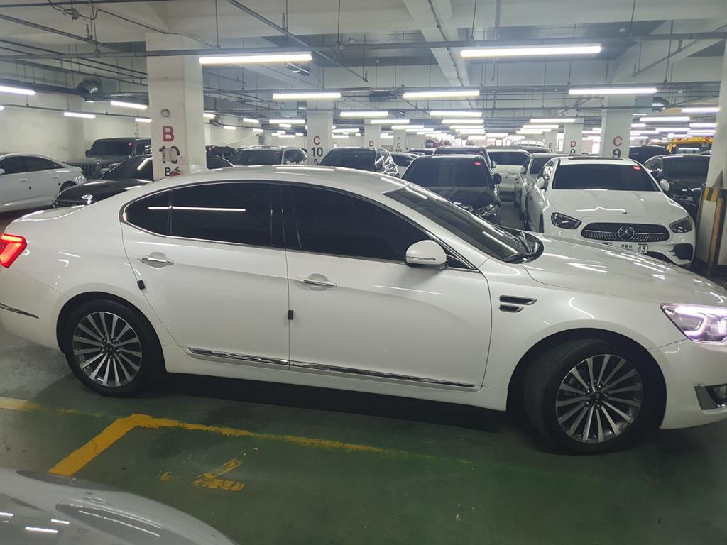 KIA K7 - Vista 5