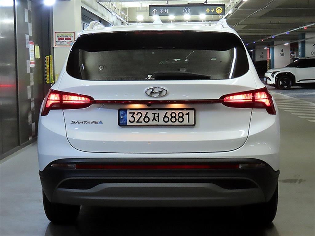 HYUNDAI Santa Fe - Vista 5