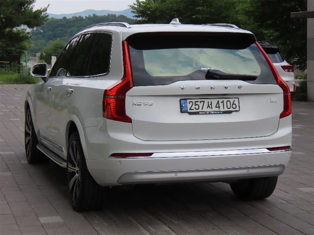 Volvo XC90 - Vista 4