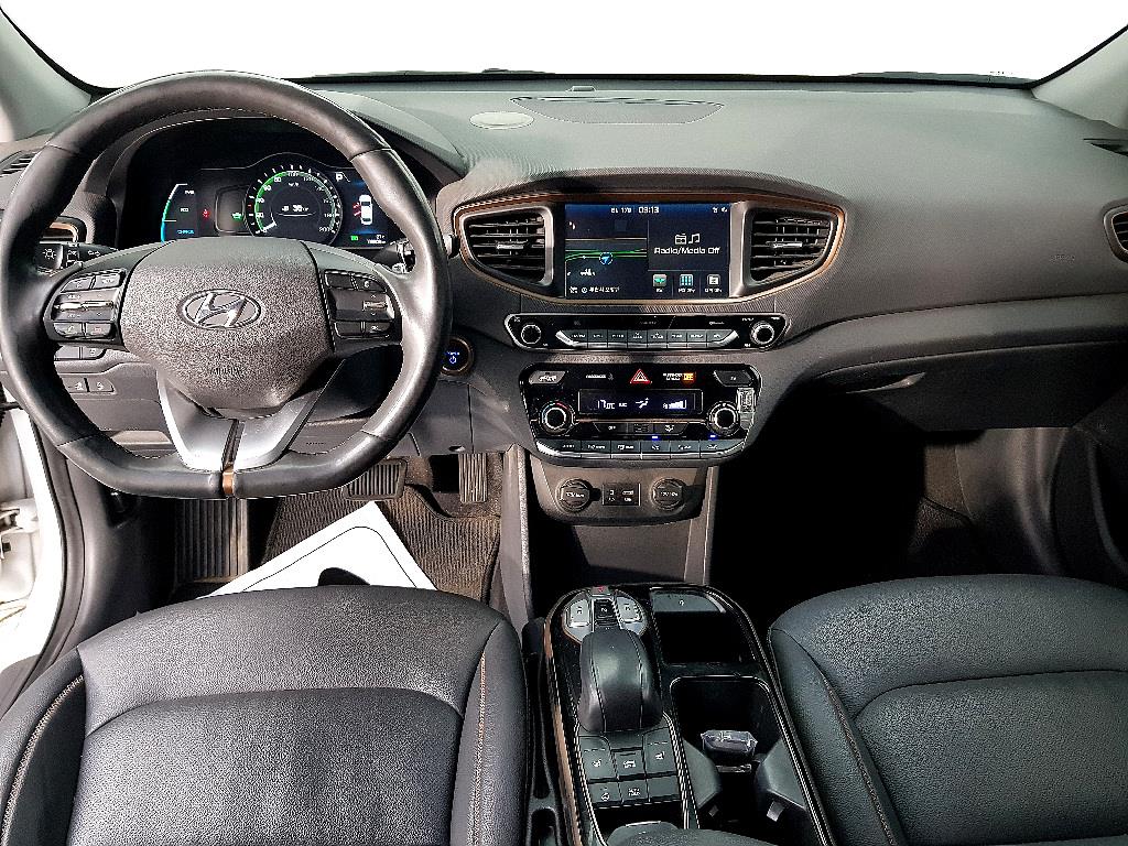 HYUNDAI Ioniq - Vista 5