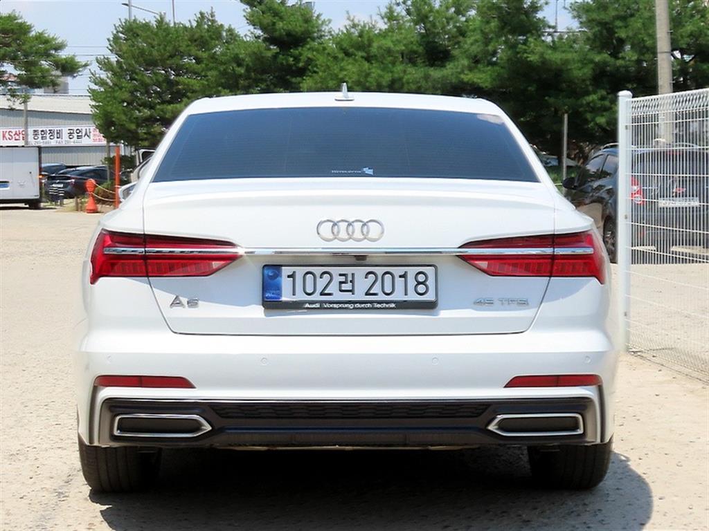 Audi A6 - Vista 4