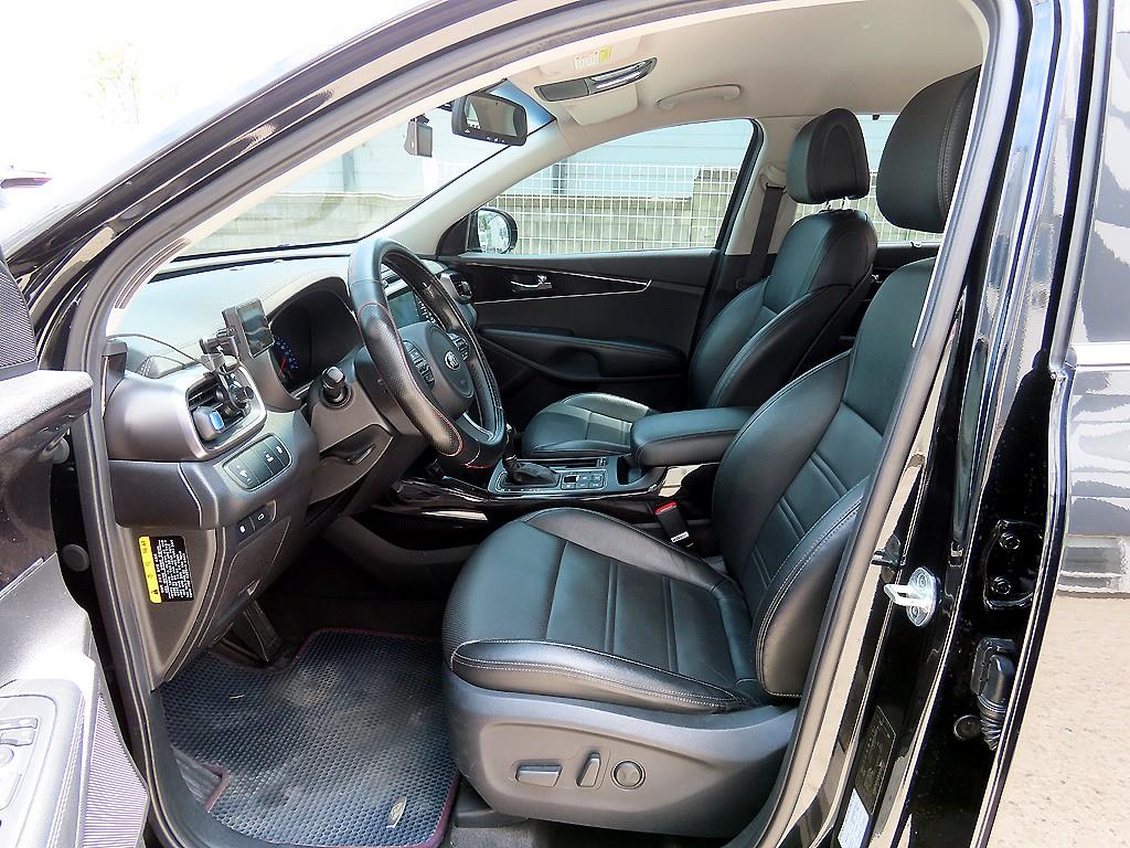 KIA Sorento - Vista 5