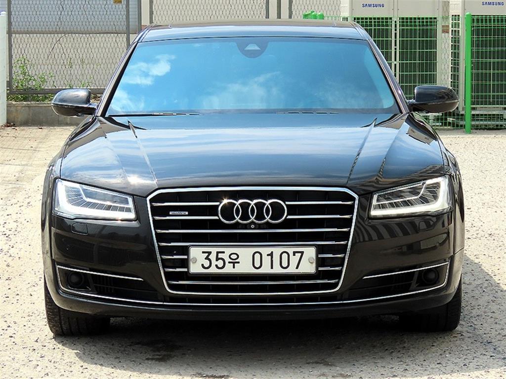 아우디 A8 60 TDI 콰트로 LWB 사진