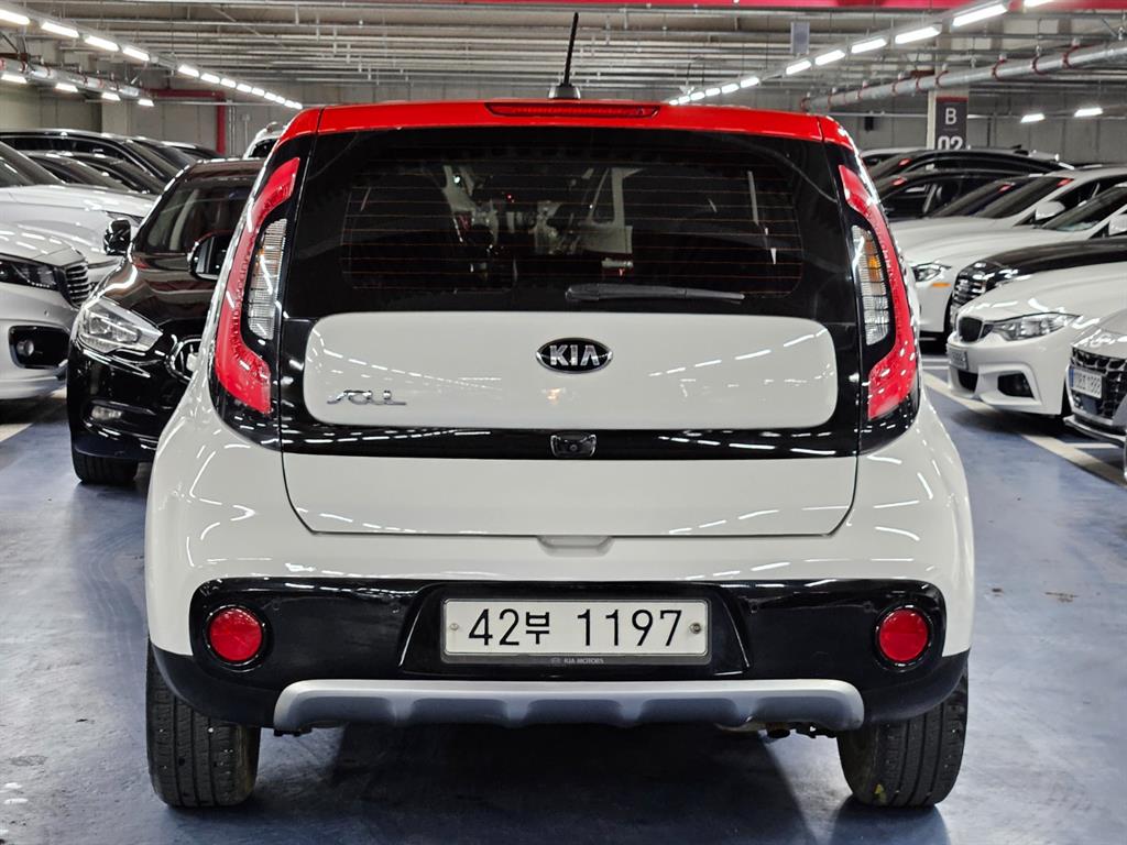 KIA Soul - Vista 4