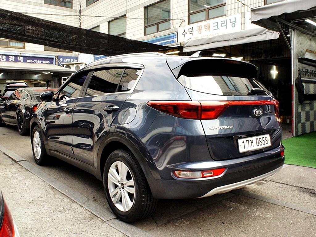 KIA Sportage - Vista 4