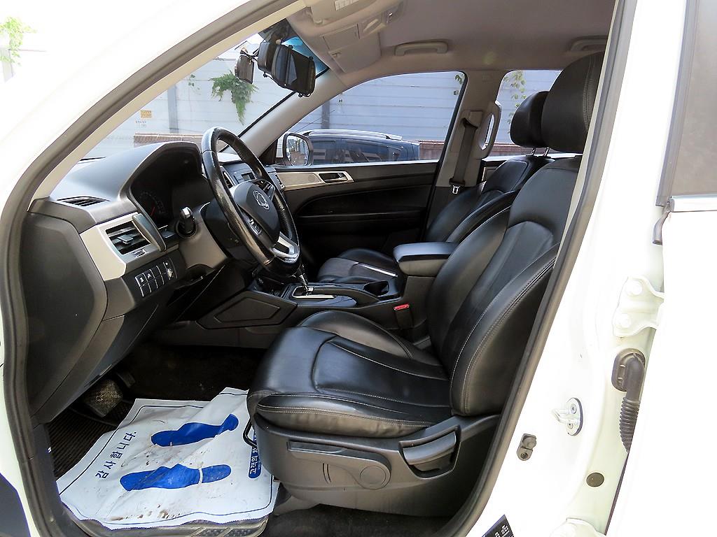 Ssangyong Rexton - Vista 5