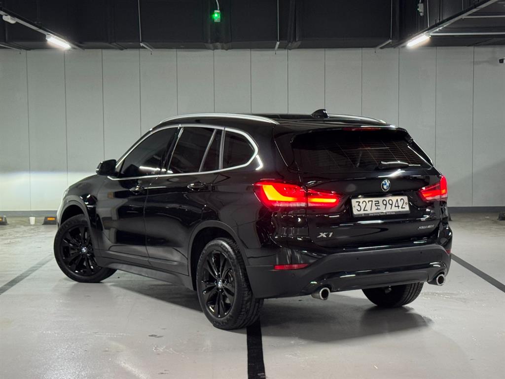 BMW X1 xDrive 20i M 스포츠 사진 2/20