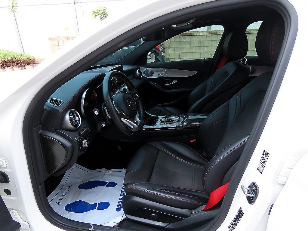 Mercedes Benz C Class - Vista 5