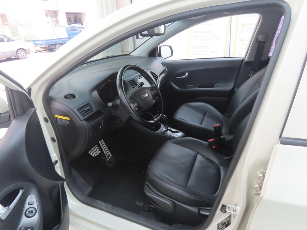 KIA Morning - Vista 5