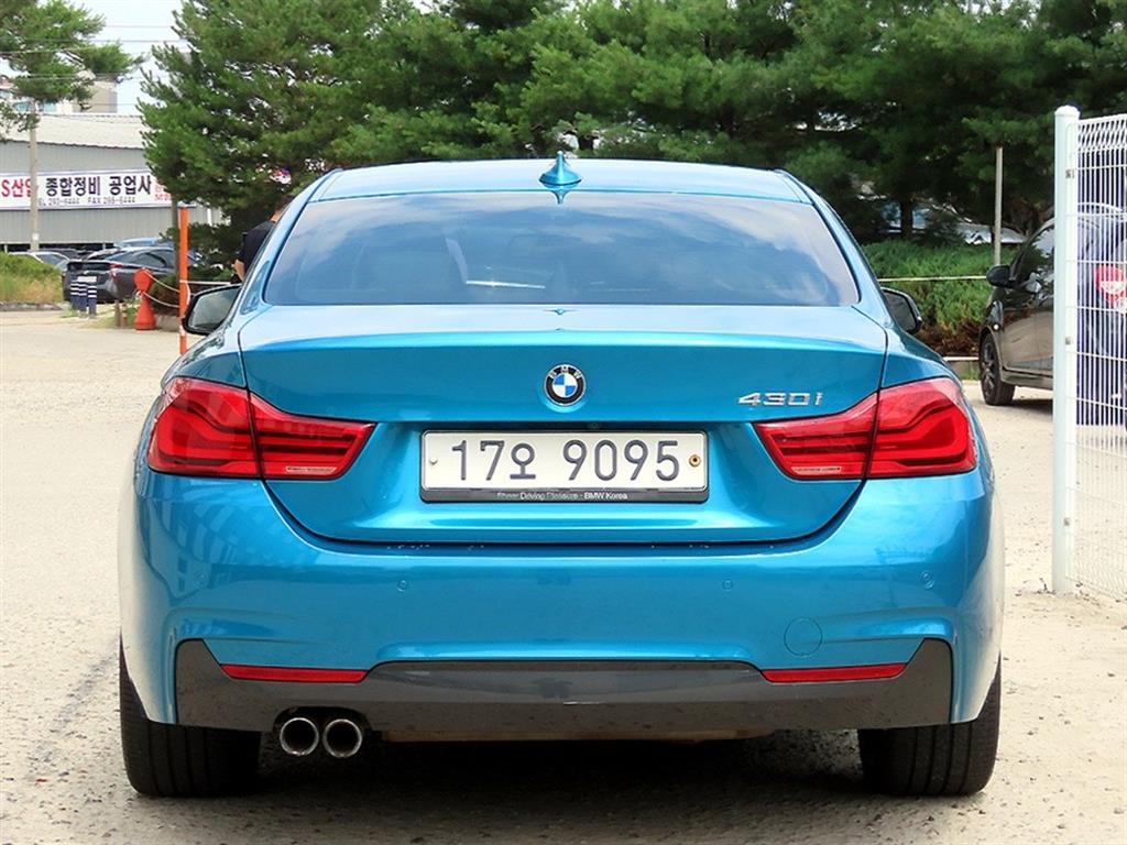 BMW 4 Series - Vista 4