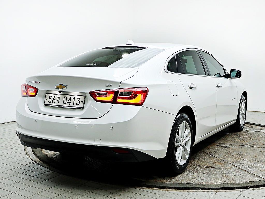 Chevrolet Malibu - Vista 4