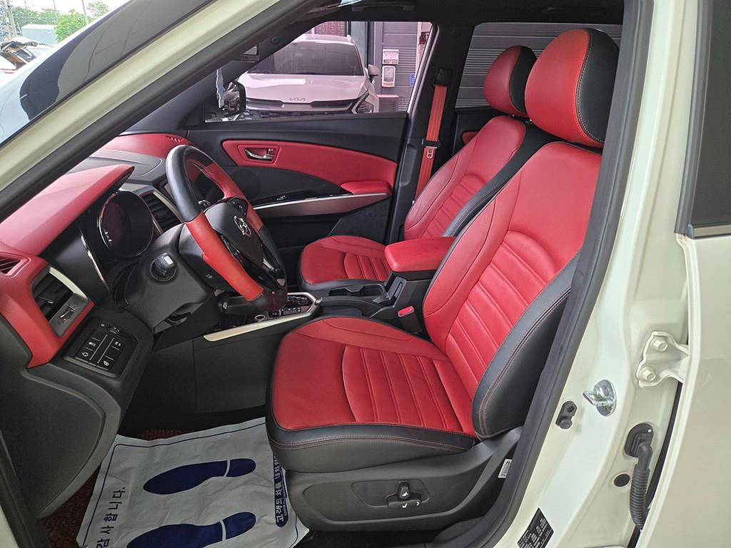 Ssangyong Tivoli - Vista 5