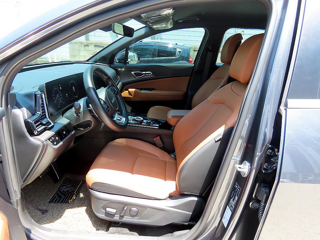 KIA Sportage - Vista 5