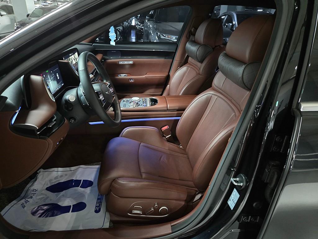 Genesis G90 - Vista 5