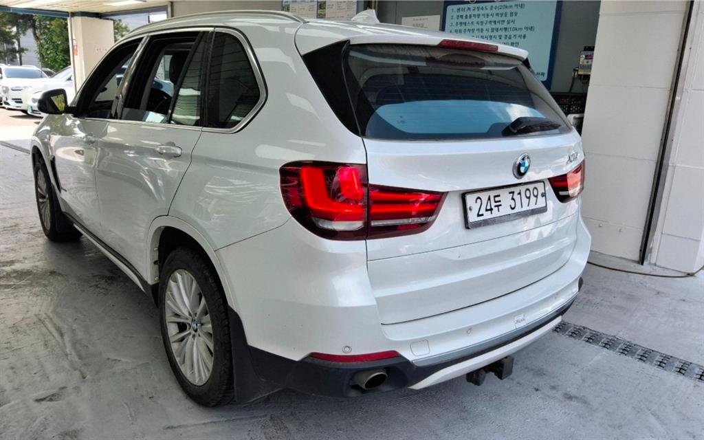 BMW X5 - Vista 4