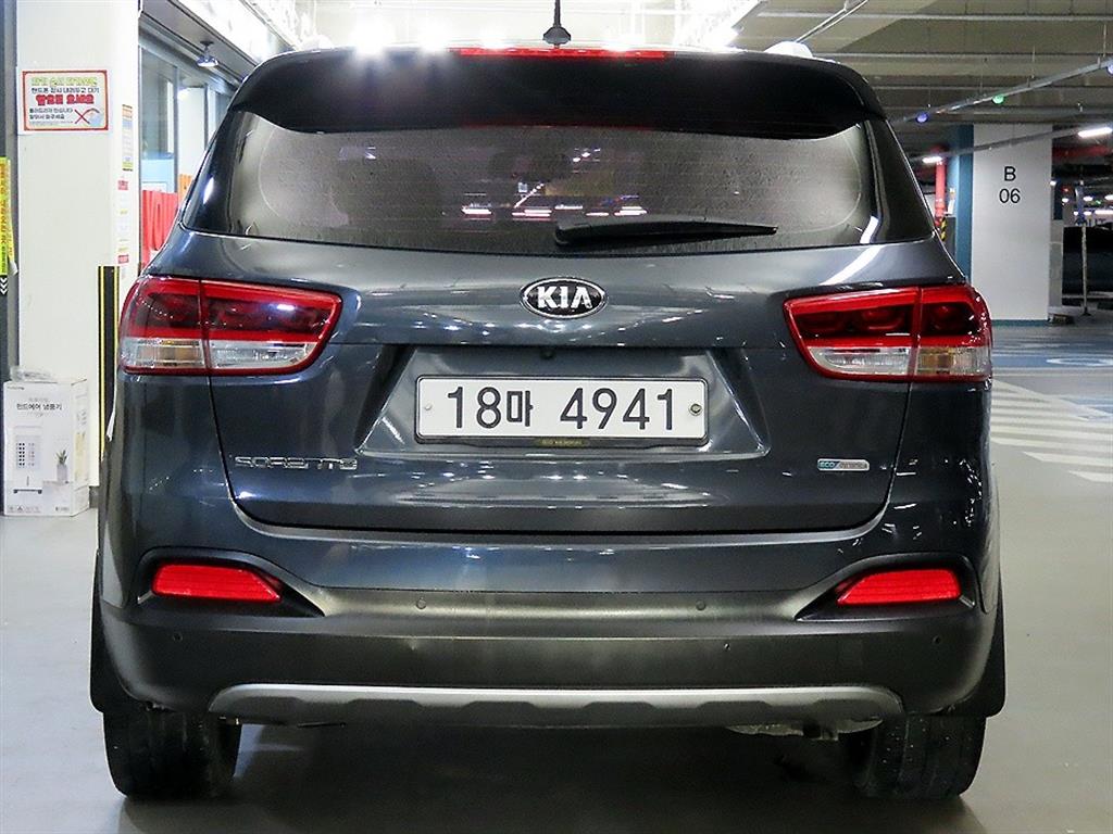 KIA Sorento - Vista 5