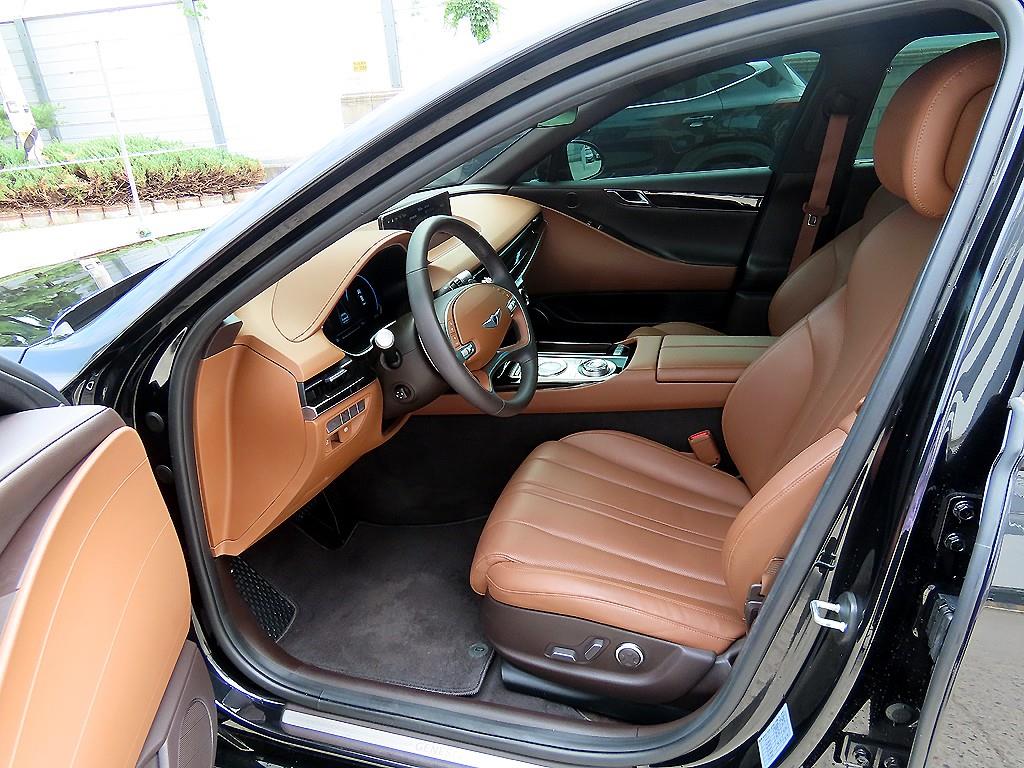 Genesis G80 - Vista 5